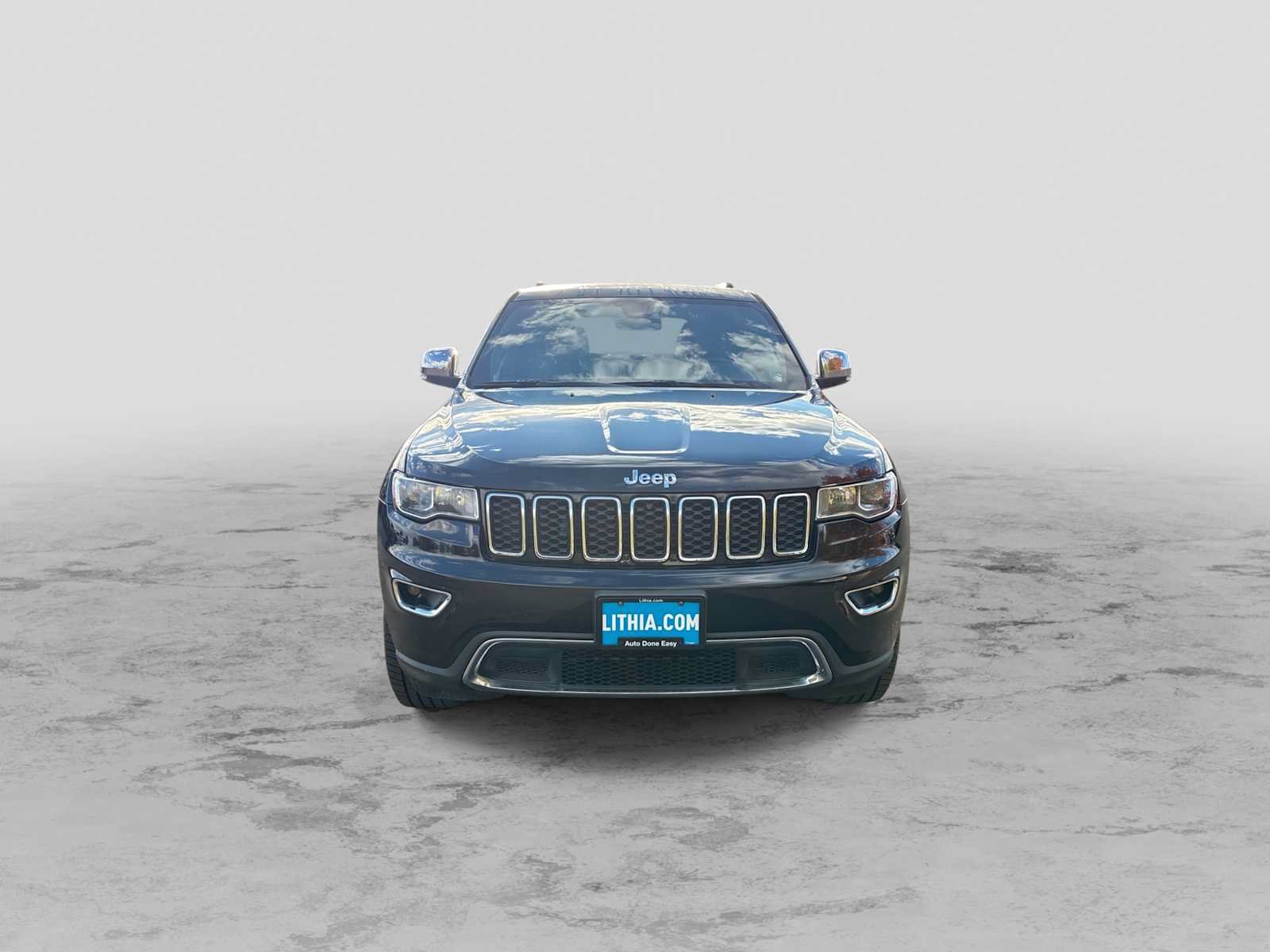 Used 2018 Jeep Grand Cherokee Limited AWD/4WD image 3