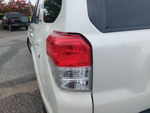 Used 2012 Toyota 4Runner Limited RWD image 36