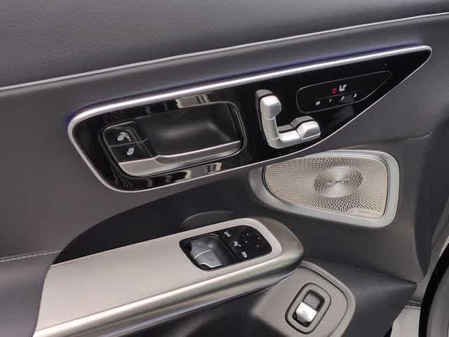 Certified 2026 Mercedes-Benz CLE 300 4MATIC Coupe image 17