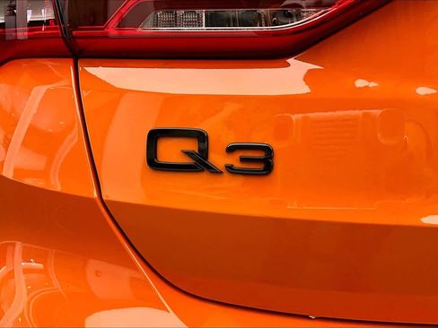 Used 2022 Audi Q3 2.0T Premium image 32