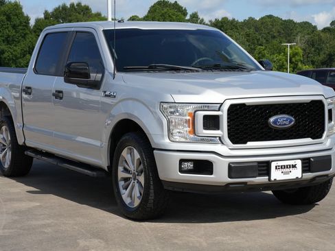 Used 2018 Ford F150 XL w/ Equipment Group 101A Mid RWD image 2