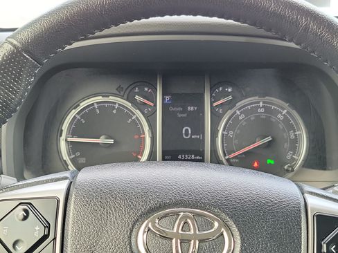 Certified 2023 Toyota 4Runner Limited AWD/4WD image 19