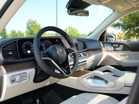 Used 2026 Mercedes-Benz GLE 450 4MATIC image 41