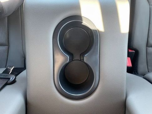 New 2025 Ford F150 Lariat w/ Equipment Group 502A High image 11