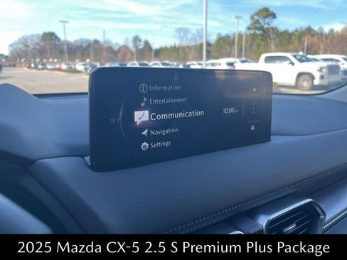 New 2025 MAZDA CX-5 AWD 2.5 S w/ Premium Plus Pkg image 17