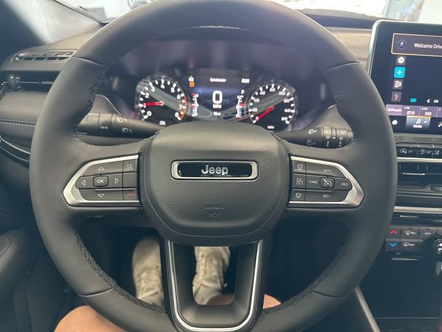 New 2026 Jeep Compass Limited AWD/4WD image 33