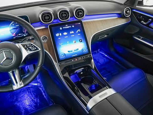 Certified 2022 Mercedes-Benz C 300 Sedan image 18