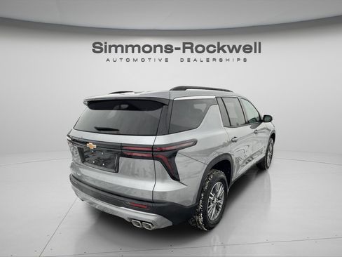 New 2026 Chevrolet Traverse LT image 7