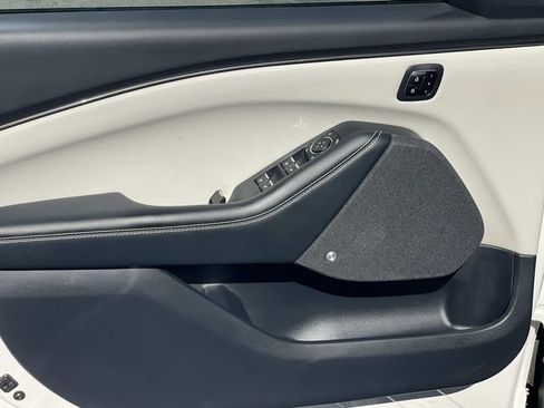 Used 2023 Ford Mustang Mach-E Premium RWD image 21