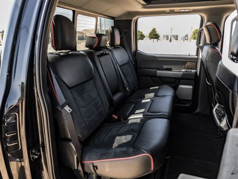 Used 2024 Ford F250 Lariat w/ Lariat Ultimate Package AWD/4WD image 80