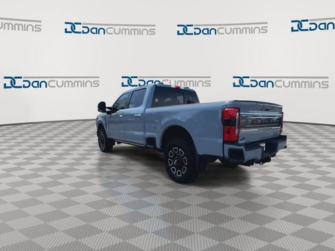 Used 2024 Ford F250 Platinum AWD/4WD image 7