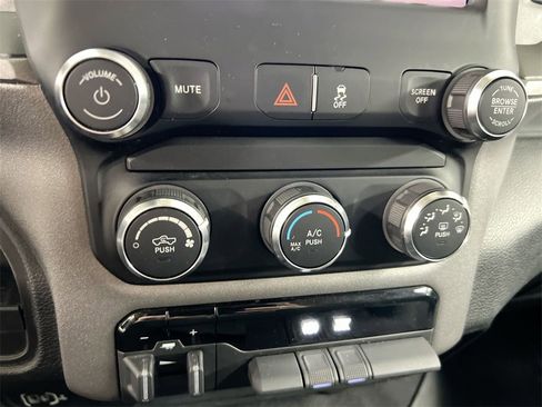 Used 2020 RAM 2500 Tradesman image 15