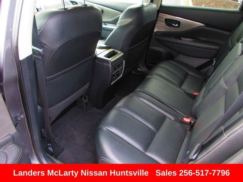 Used 2018 Nissan Murano SL w/ Moonroof Package image 14