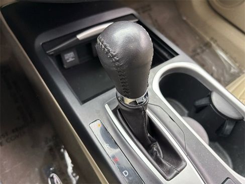 Used 2017 Acura RDX AWD image 29