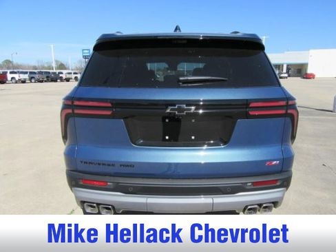 New 2026 Chevrolet Traverse Z71 w/ Driver Confidence Package AWD/4WD image 8