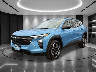 Certified 2025 Chevrolet Trax RS w/ Driver Confidence Package