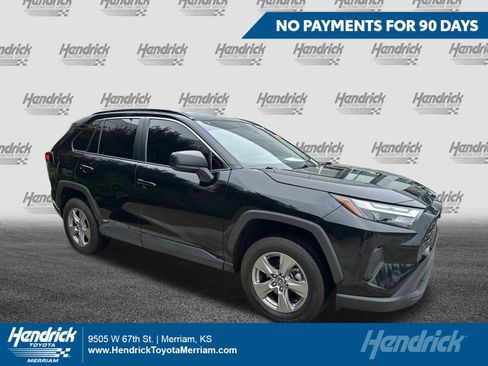 Certified 2023 Toyota RAV4 LE AWD/4WD image 1