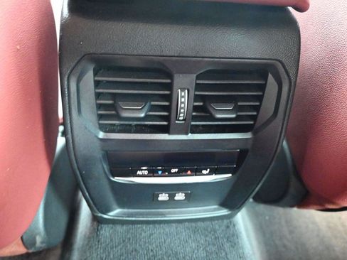Used 2023 BMW i4 eDrive35 w/ Premium Package RWD image 13