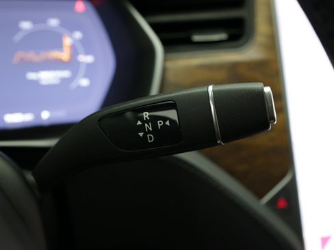 Used 2018 Tesla Model S 100D AWD/4WD image 23