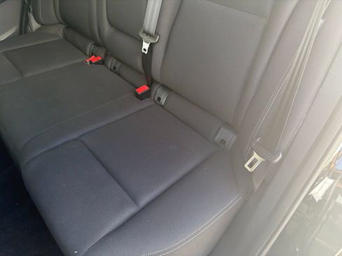 Used 2025 Nissan Rogue S FWD image 15