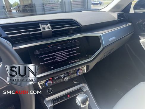 Certified 2025 Audi Q3 2.0T Premium Plus w/ Premium Plus Package image 35