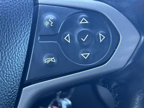 Used 2021 Chevrolet Colorado Z71 w/ Safety Package image 18