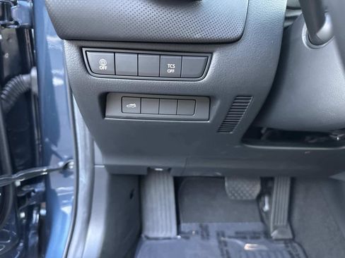 Certified 2025 MAZDA CX-50 AWD 2.5 S w/ Premium Package image 33