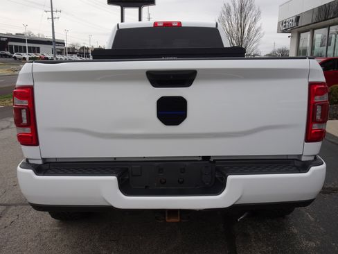 Used 2020 RAM 3500 Tradesman w/ Chrome Appearance Group image 4