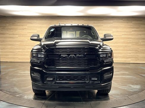 Used 2020 RAM 3500 Limited image 28