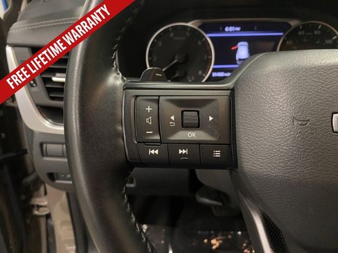 Used 2025 Nissan Rogue SV FWD image 33