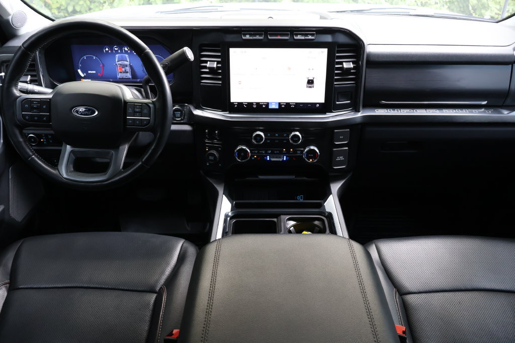 Used 2023 Ford F250 Lariat w/ Sport Appearance Package AWD/4WD image 17