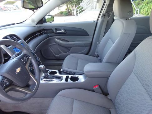 Certified 2015 Chevrolet Malibu LS FWD image 13