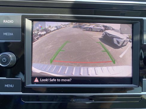 Used 2024 Volkswagen Tiguan S image 24