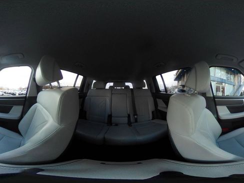 Used 2025 Hyundai Santa Fe SEL image 41