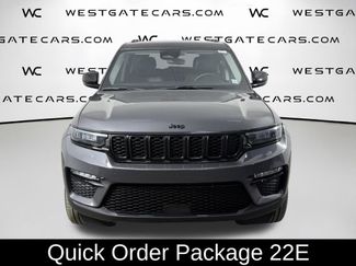 Used 2024 Jeep Grand Cherokee Limited w/ Black Appearance Package RWD video 2