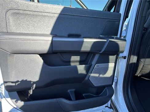 New 2025 Ford F150 Lariat w/ Equipment Group 501A Mid image 15