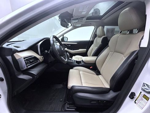 Used 2025 Subaru Outback Limited w/ Popular Package #2 AWD/4WD image 10
