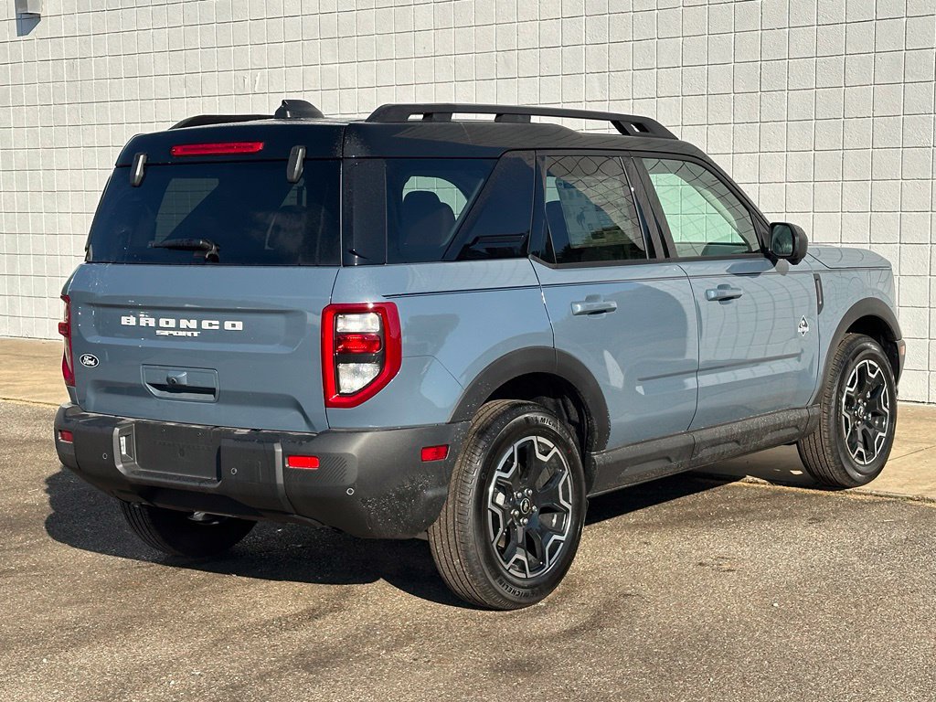 New 2026 Ford Bronco Sport Outer Banks w/ Outer Banks Tech Package+ AWD/4WD image 34