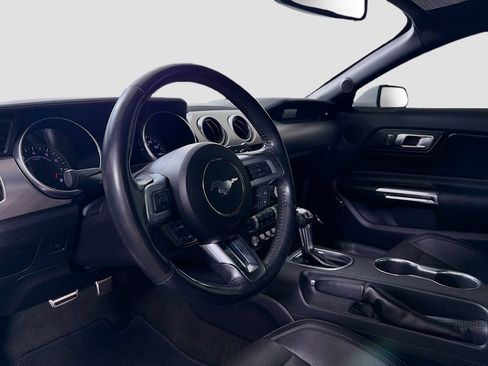 Used 2018 Ford Mustang GT Premium RWD image 10