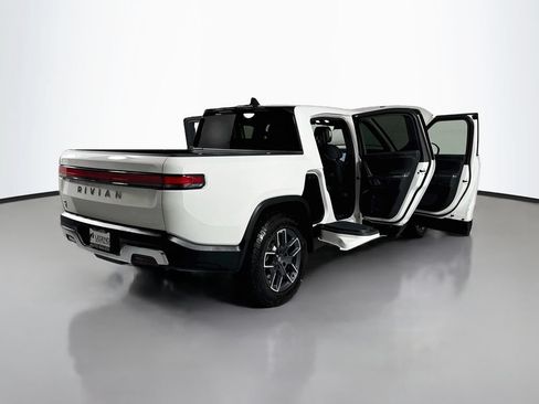 Used 2022 Rivian R1T Launch Edition AWD/4WD image 25