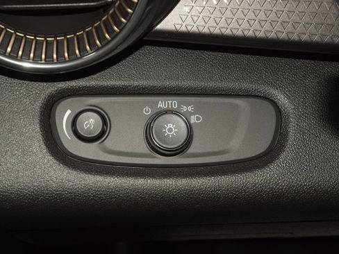 New 2026 Chevrolet Trax ACTIV w/ Driver Confidence Package FWD image 34