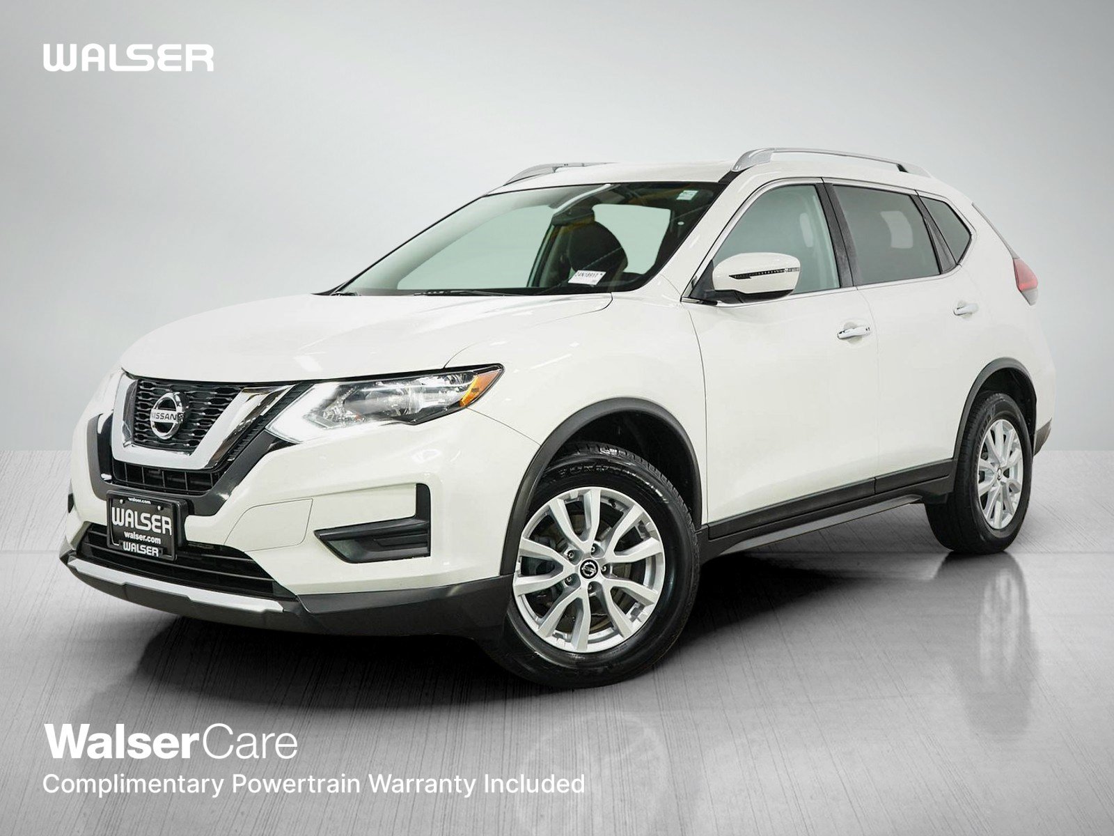 Used 2017 Nissan Rogue SV AWD/4WD image 1