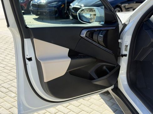 Certified 2025 BMW X3 xDrive30i image 11