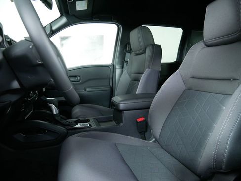 New 2026 Nissan Frontier SV image 15