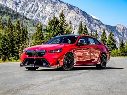 New 2026 BMW M5 w/ Carbon Package