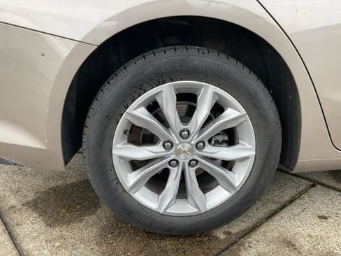 Used 2023 Chevrolet Malibu LT image 24