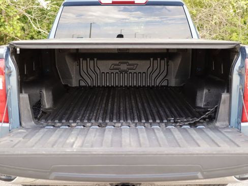 Used 2024 Chevrolet Silverado 1500 LT AWD/4WD image 27
