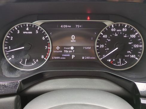 Certified 2022 Nissan Pathfinder SV image 27