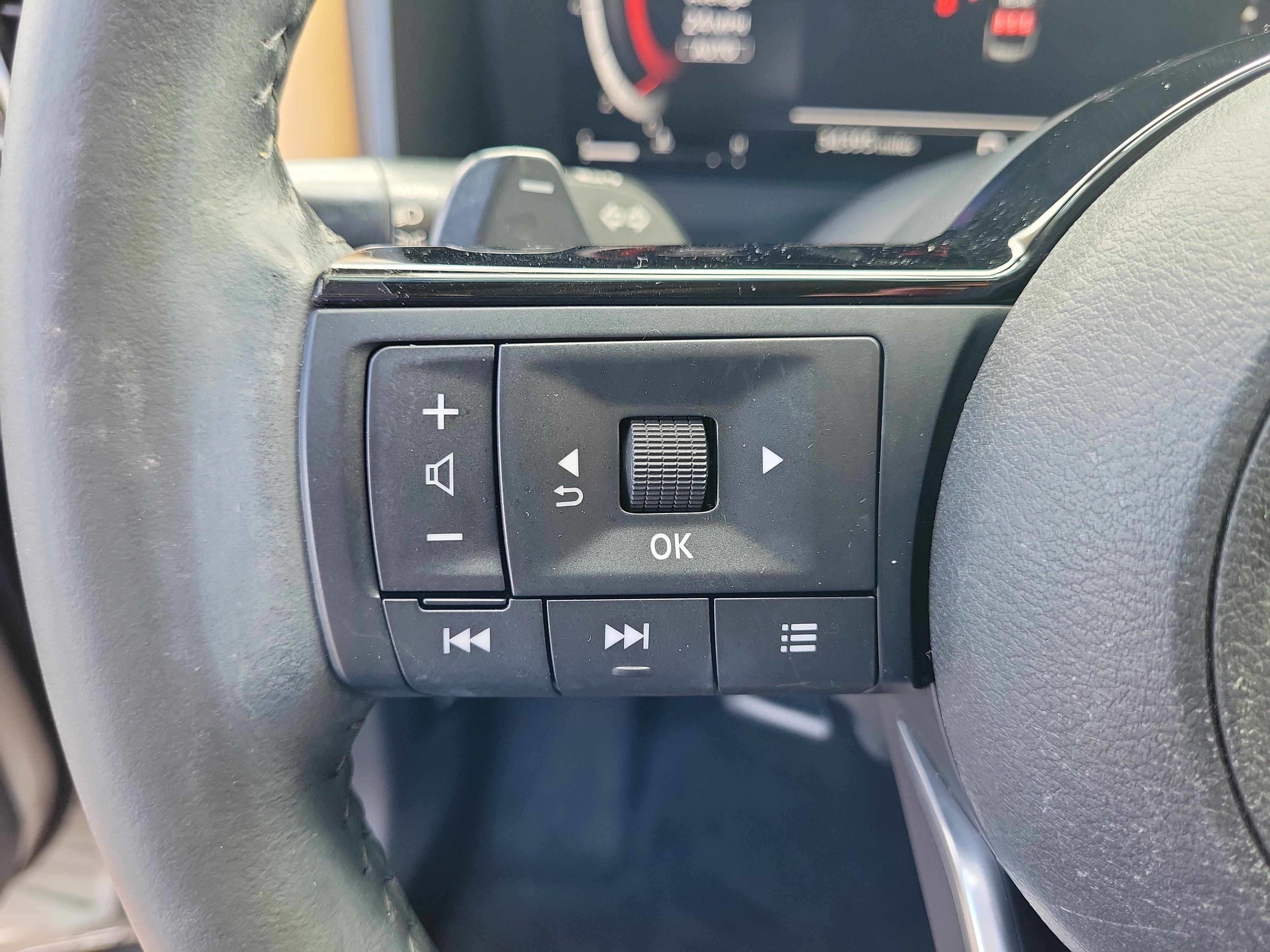 Certified 2023 Nissan Rogue Platinum w/ Platinum Premium Package AWD/4WD image 19