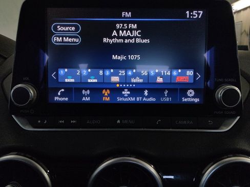 Used 2023 Nissan Sentra SV image 25